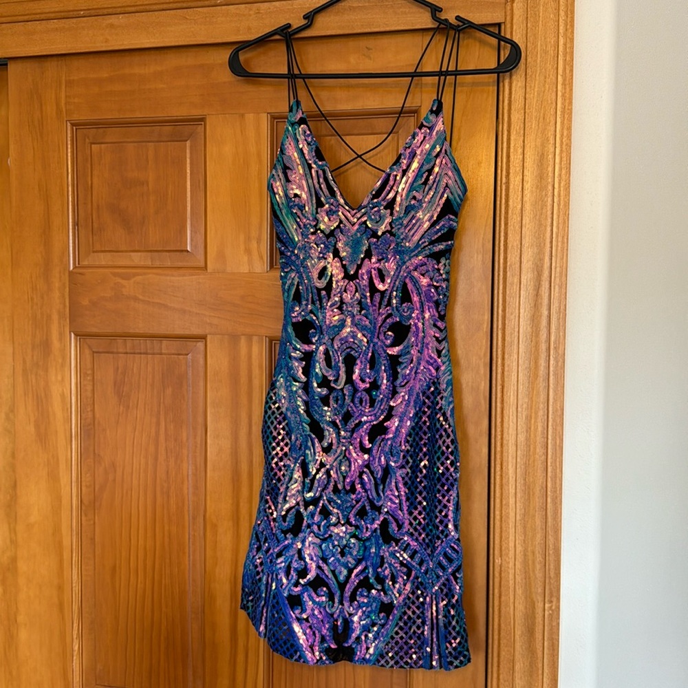 windsor homecoming dress
